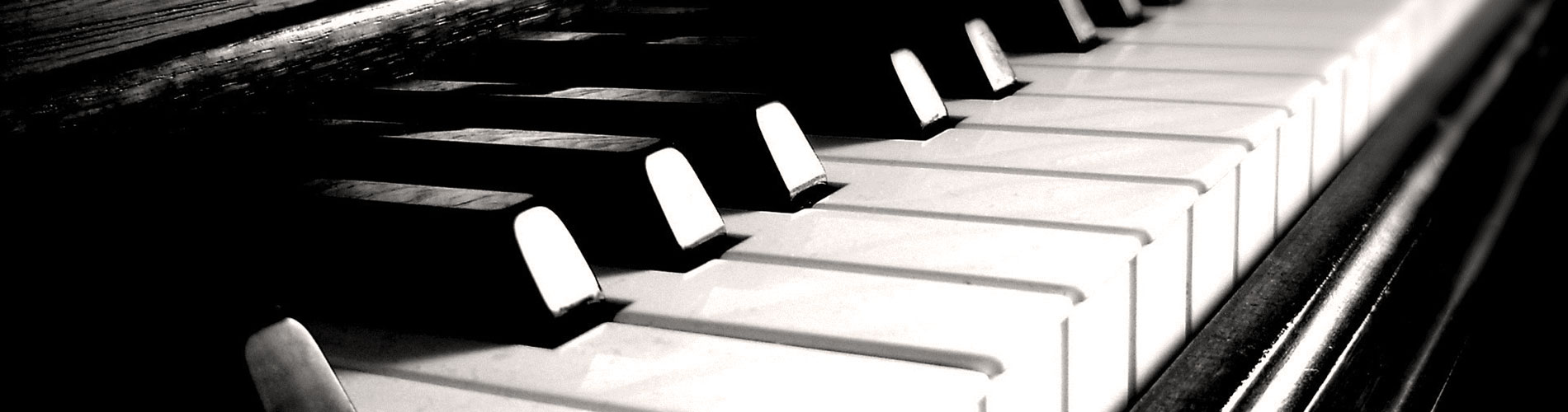 piano header image